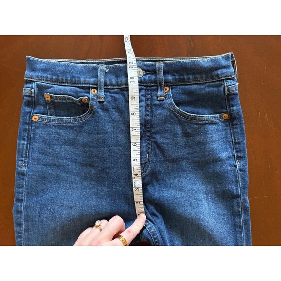 GAP Vintage Slim High Rise Jeans in Medium Wash with Raw Hem Size 27 US 4 Tall - Picture 8 of 11